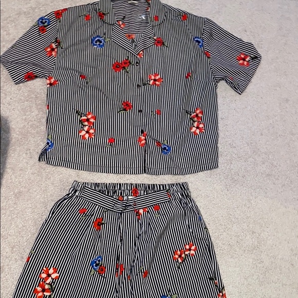 NWOT Japna 2 piece women’s lounge set❤️🖤 L - Picture 1 of 14